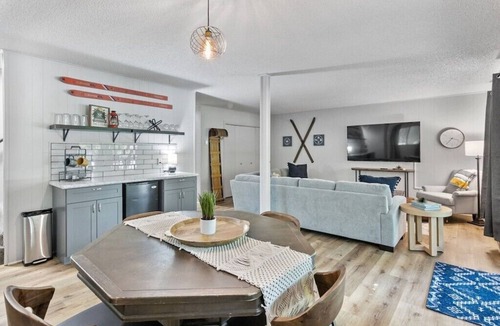 Albrightsville House | The Trails Retreat