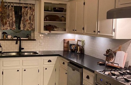 El Campo House | The Tranquil Townhouse
