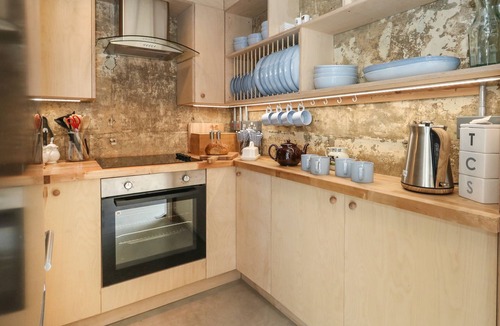 Holworth Cottage | THE TRANSMITTER BUNKER, pet friendly, with open fire in Ringstead