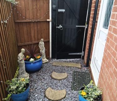 Neston Apartment | The Travellers Retreat