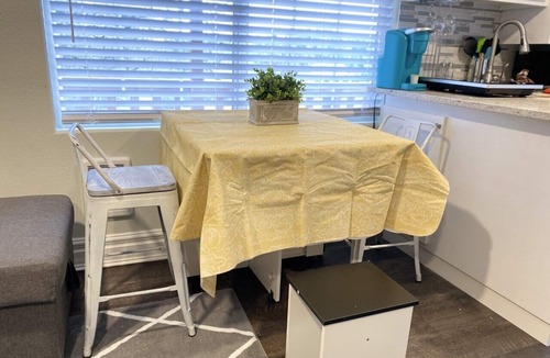 West Salem Cabin | The Tree House of Paradise