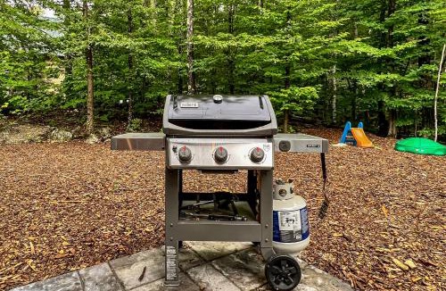 West Alton Ski Chalet | The Tree House