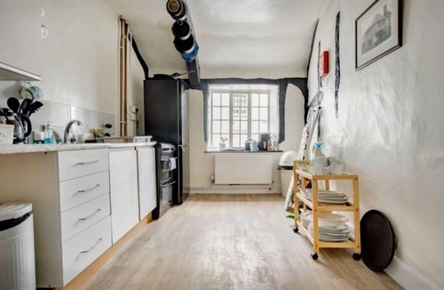 Stratton Bed & Breakfast | The Tree Inn