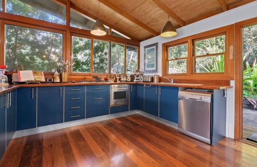 Milsons Passage House | The Treehouse @ Milsons *Boat Access ONLY*