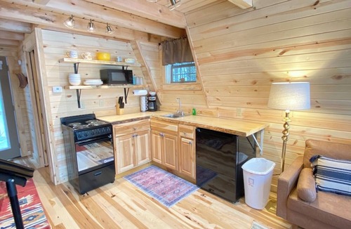 Leeper Cabin | The Treehouse near Cook Forest State Park