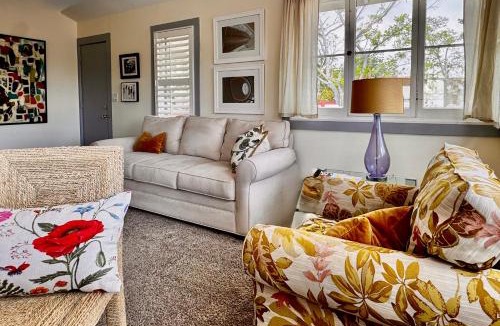 Downtown Apartment | The Treehouse