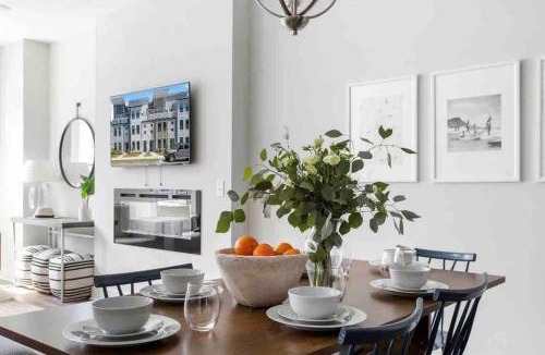 North Charleston House | The Trendy In Park Circle Mins to DT CHS & Beach