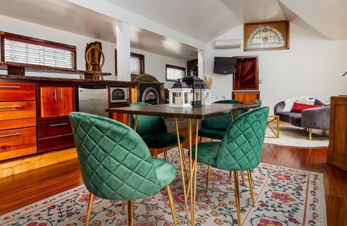 Ithaca Cottage | The Triple Suite: Park 119, Parlour, and Balloon Suites - sleeps up to 10 people