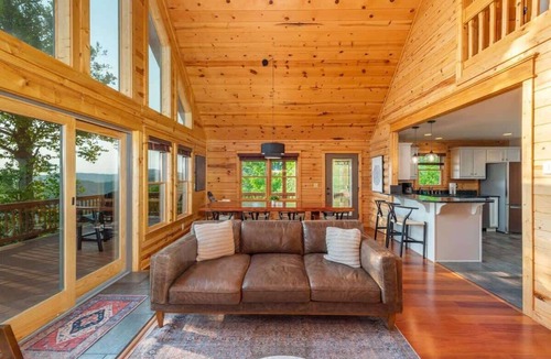 Wolf Laurel House | The Triple Timber