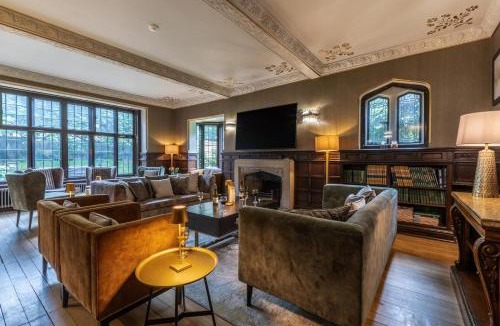 Bournemouth City Centre House | The Tudor Mansion