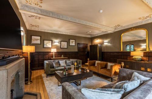 Bournemouth City Centre House | The Tudor Mansion