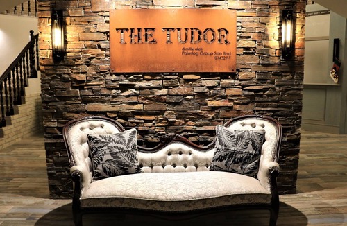 Taman Istana House | The Tudor