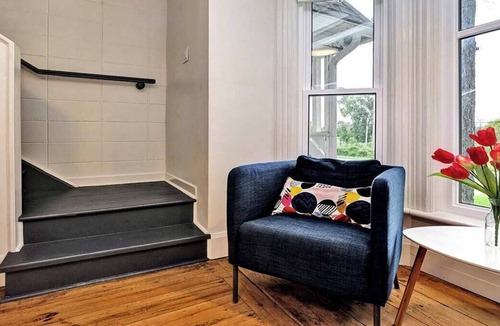 Prince Edward House | The Tulip Tree: Waterfront PEC Family Cottage