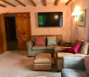 Petersfield House | The Turkey House