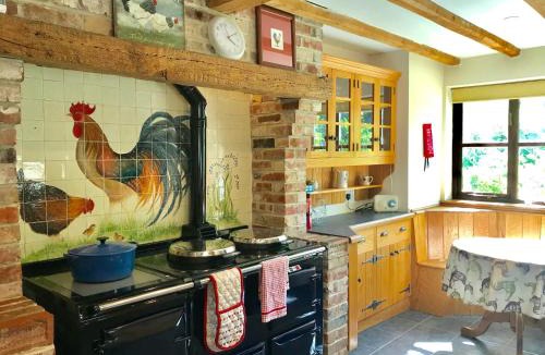 Petersfield House | The Turkey House