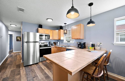 Surfside Beach House | THE TURQUOISE MOON - Everything you need to relax at the beach!