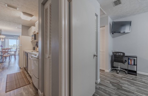 El Centro Beach Condo | The Turtle House- Quiet complex, 2 BR/2 BA