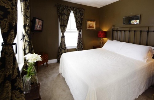 Haines Falls Bed & Breakfast | The Twilight Lodge