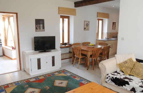 Cussay House | The Two Arches - Les Arches de Muschamp - Holiday Homes with Style & Comfort
