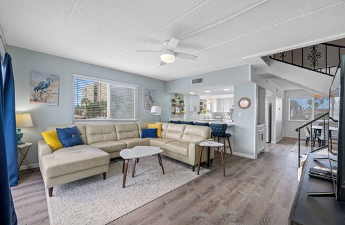 Redington Shores House | The Ultimate Beach Getaway for Large Groups!