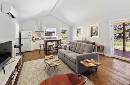 Glen Ellen House | The Ultimate Couples Retreat