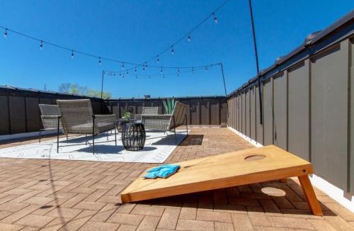 Hadley - Washington House | The Ultimate Double Rooftop Deck with Skyline Views
