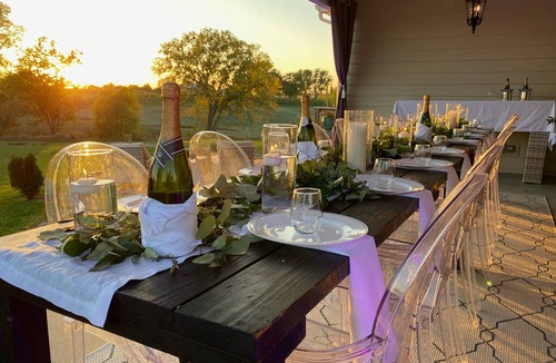 Clarke County House | The Ultimate Luxurious Party House