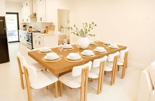 Riverview West House | The Ultimate OC Stay – NEW Stylish 6BR Home Perfect for Families & Groups!