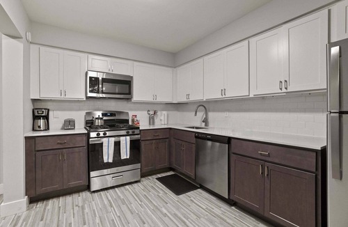 Rochester Apartment | The Ultimate Rochester Getaway Cozy & Inviting
