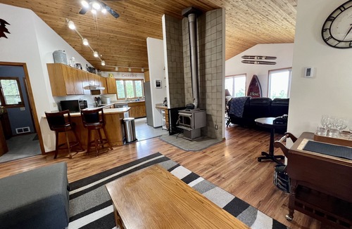 Finley Point House | The Ultimate Sunset on Flathead Lake