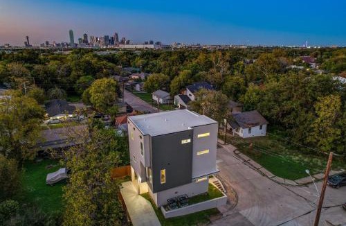 Cedar Crest House | The Ultimate View House