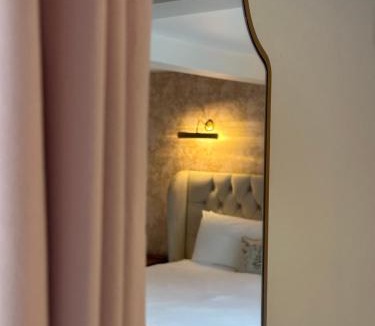 Newton Solney Bed & Breakfast | The Unicorn Inn