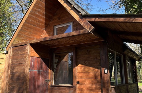 Beaufour-Druval Ski Chalet | The unusual chalet des chênes, cosy in nature