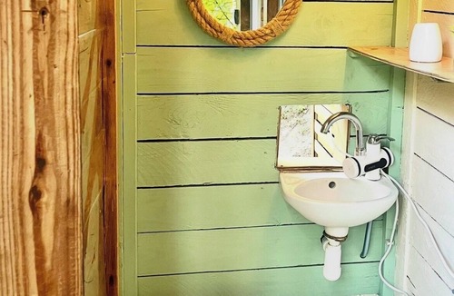 Beaufour-Druval Ski Chalet | The unusual chalet des chênes, cosy in nature