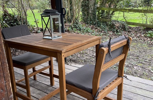 Cresseveuille Ski Chalet | The unusual oak chalet