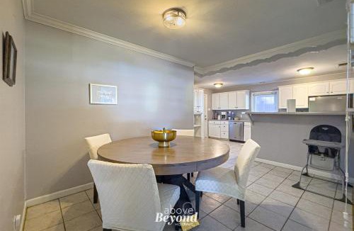 Wichita Falls House | The Updated Aviator - Minutes to everything Wichita Falls