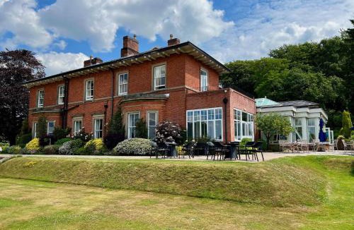 Barlaston Hotel | The Upper House