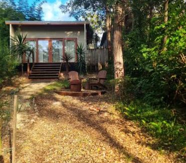 Smiths Lake House | The Upper Room