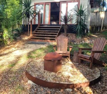 Smiths Lake House | The Upper Room