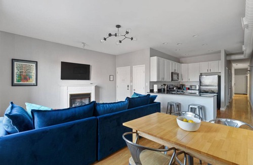 Tri-Taylor Condo | The Upscale Getaway Near Downtown