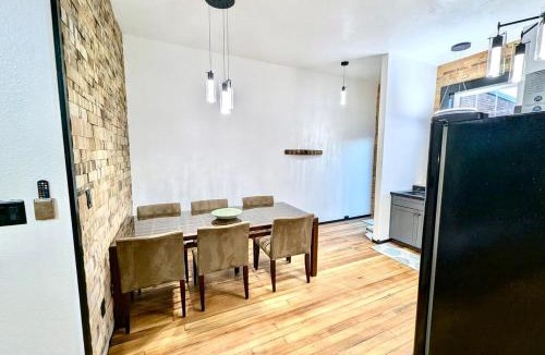 Lawrence Apartment | The Upstairs Escape