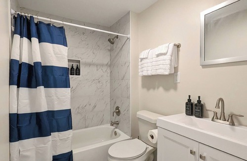 Uptown House | The Uptown Memphian - Free Parking, Only a Block from St. Jude