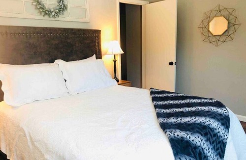 Muskogee House | The Uptown Okie Located in the Heart of Muskogee