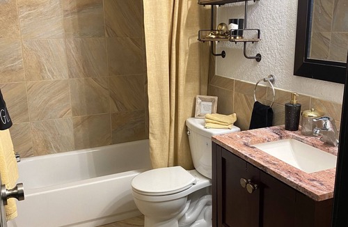 Safety Harbor Apartment | The Uptown Studio