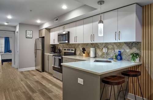 North Philadelphia West Apartment | The Urban Edge/2BDRM/PA