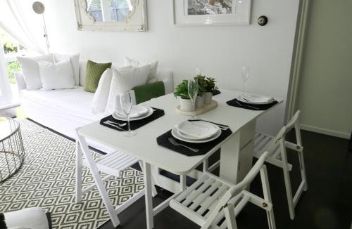 St. Mary's Bay House | The Urban Haven