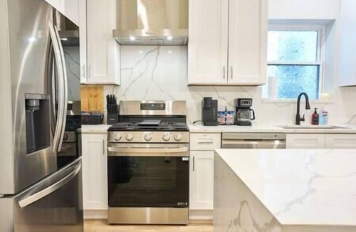Hyde Park House | The Urban Manor “Modern luxury style”