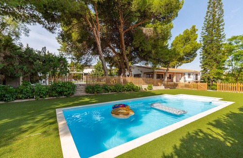 Vista Hermosa Villa | The Urban Mansion by Fidalsa