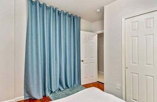 Chinatown Apartment | The Vacationer’s place