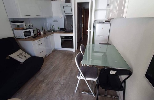 Allos Apartment | The val benoit at gabriel